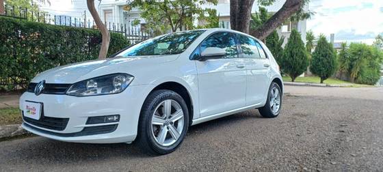 VOLKSWAGEN GOLF 1.4 TSI COMFORTLINE 16V GASOLINA 4P AUTOMÁTICO VOLKSWAGEN GOLF 1.4 TSI COMFORTLINE 16V GASOLINA 4P AUTOMÁTICO